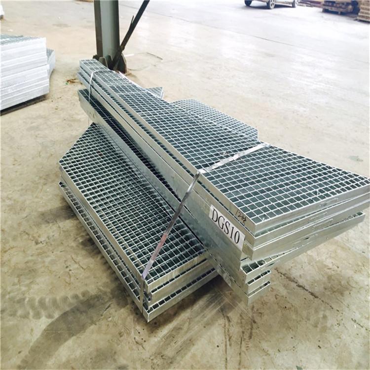 鋼格板的應(yīng)用領(lǐng)域與產(chǎn)品概述